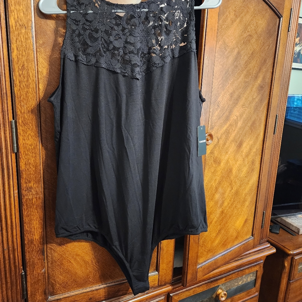 Plus Size Lace Body Suit